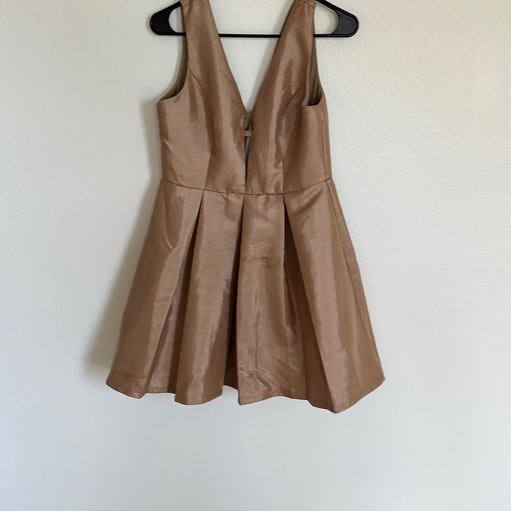 Short formal dress